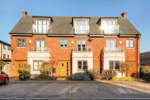 3 Bedroom Semi-Detac...